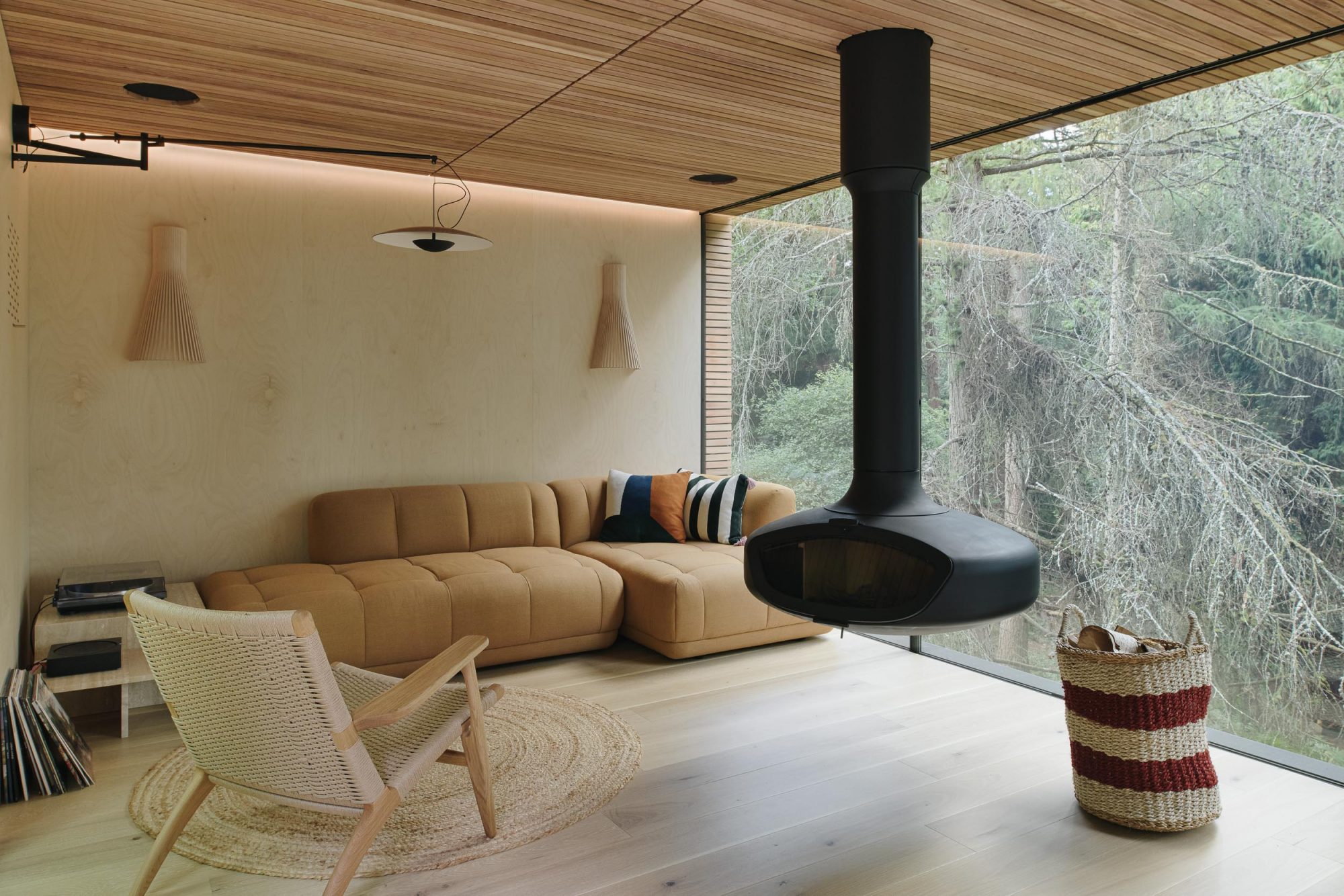 Michael Kendrick Architects — Michael_Kendrick_Architects_Looking_Glass_Lodge_(photo_by_Tom_Bird)-15